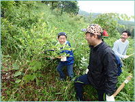 作業はたいへんでしたが、笑顔のたえない参加者