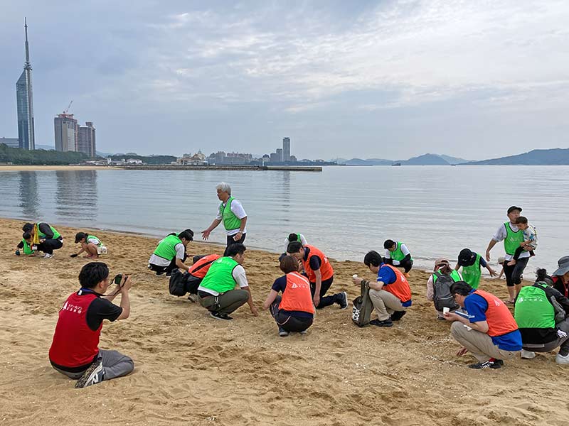 海岸清掃