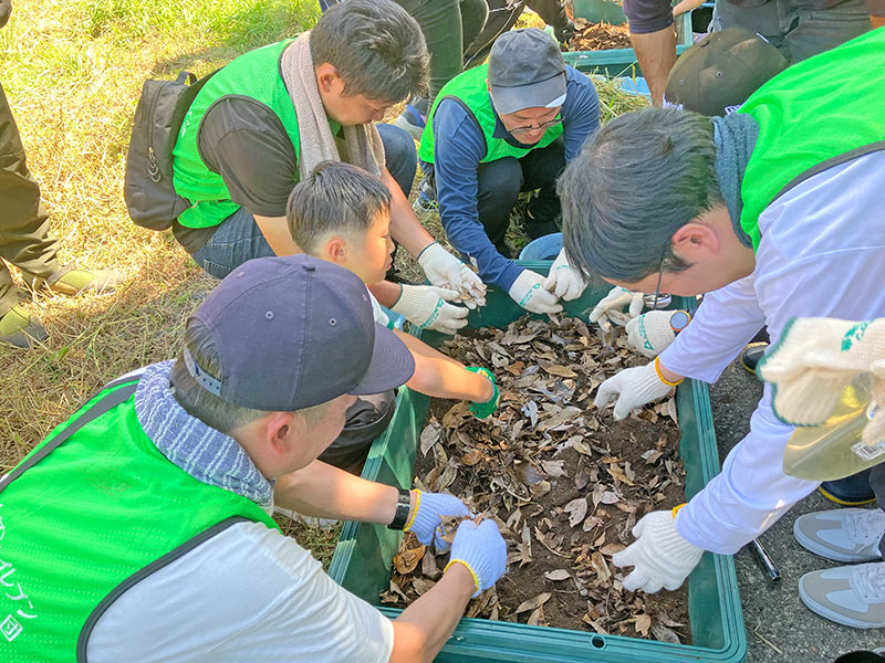 ポッドつくりの様子